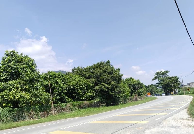 1.35 acres first lot agri-land at Tambun, Ipoh