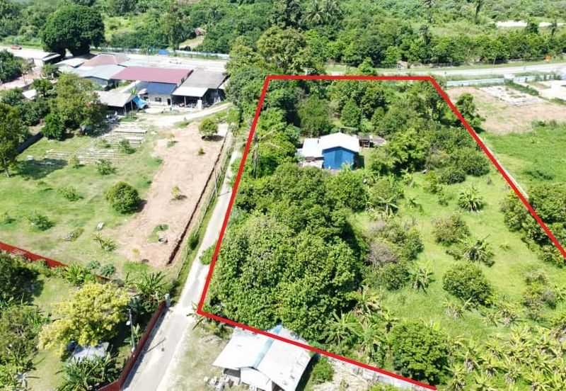 1.35 acres first lot agri-land at Tambun, Ipoh