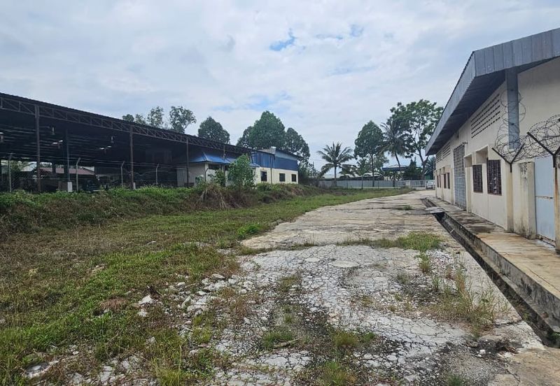 Detached Factory at Lahat, Perak