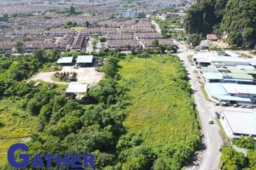3 acres vacant industrial land at Bercham Industri park 