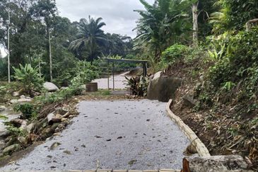 Kuala Dipang (Sahom Valley)