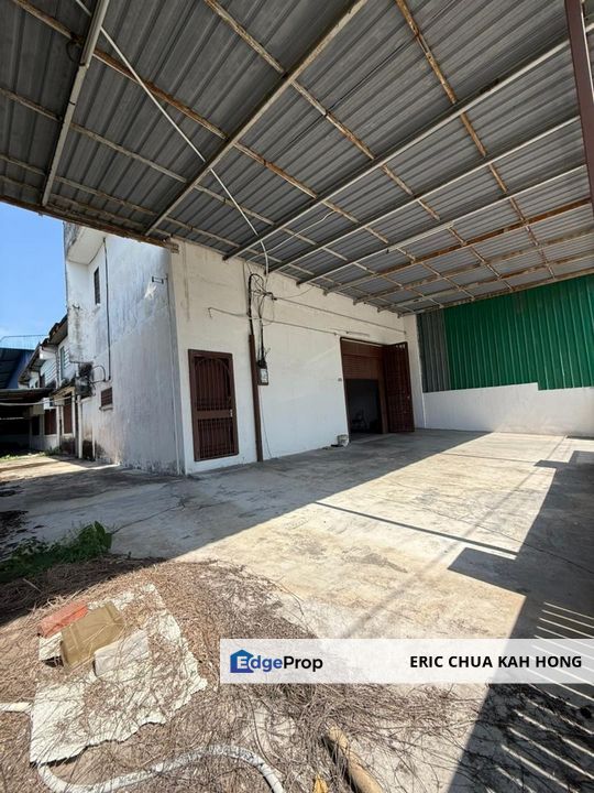 1.5 sty Semi D Factory at menglembu, Ipoh Perak, Perak, Ipoh