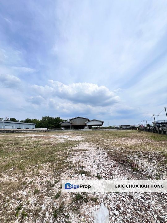 83000 sqft Corner Lot vacant land at Batu Gajah perdana, Perak, Perak, Pusing