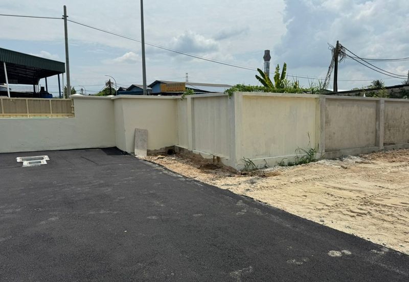 Detached Factory at Lahat, Perak