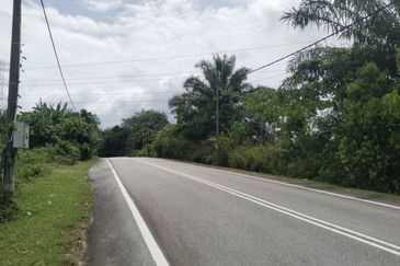 7.7 acres First Lot Vacant land at Tapah, Perak