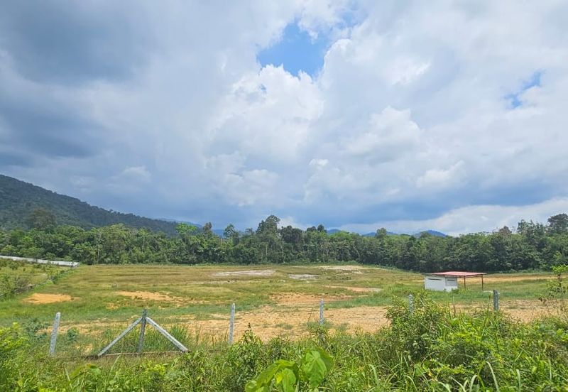 7.7 acres First Lot Vacant land at Tapah, Perak