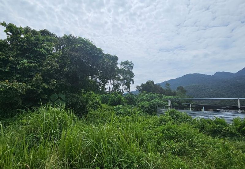 1.96 acres abandoned agri land at Kampar, Perak