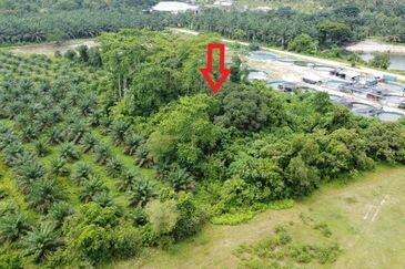 1.96 acres abandoned agri land at Kampar, Perak