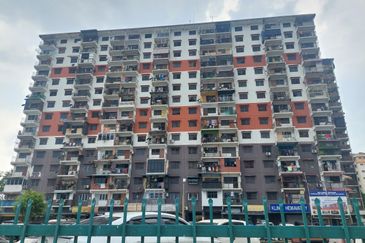Pangsapuri SS8 Kelana Jaya
