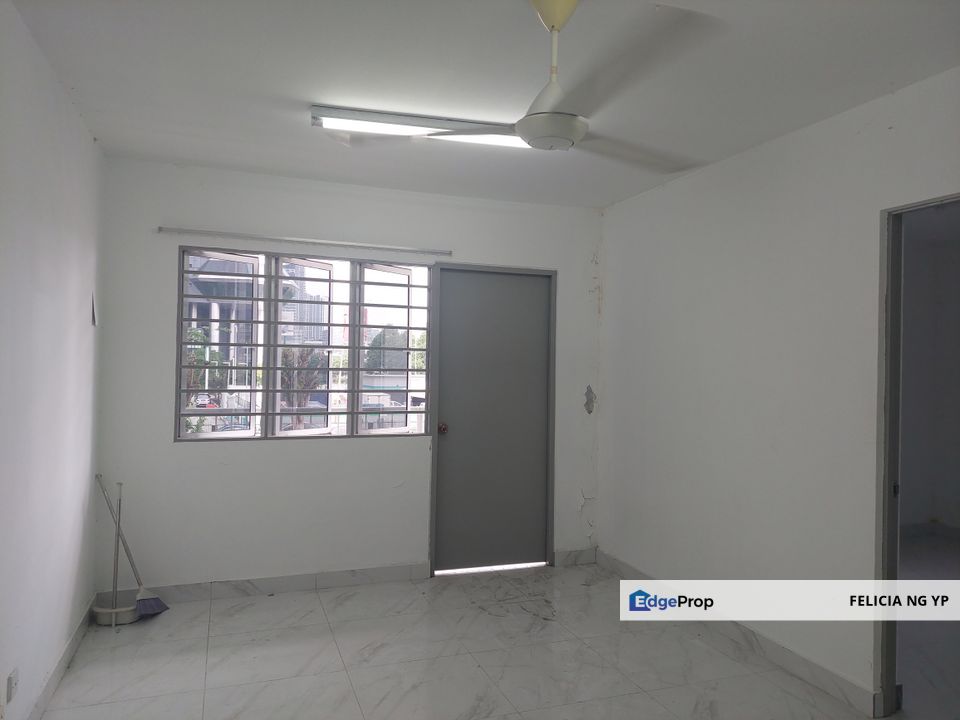 Pangsapuri SS8 Flat @ Kelana Jaya, Selangor, Petaling Jaya