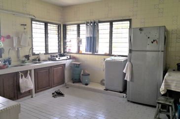 SS3, PJ, 3 Storey Bungalow