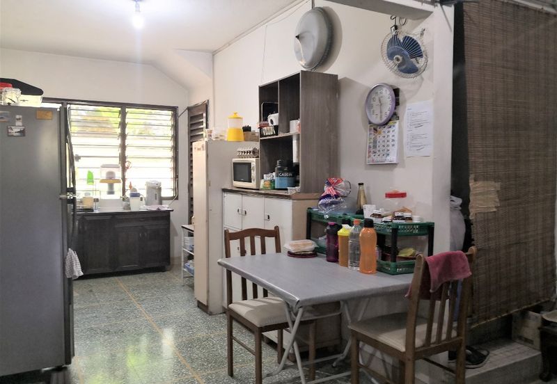 SS3, PJ, 3 Storey Bungalow