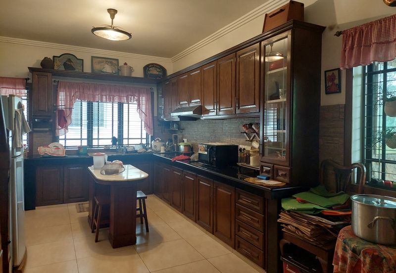 SS12 Subang Jaya, 1.5 storey Corner