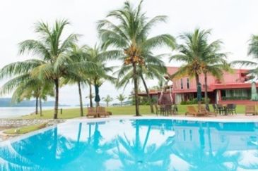 Beach Front Langkawi 4 Star Resort Hotel For Sale