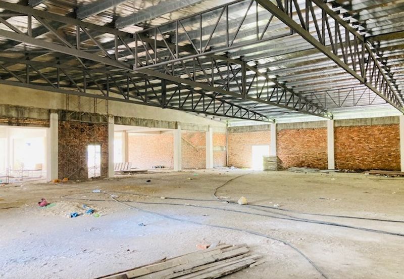 Bangunan Hypermarket 1.5 Tingkat di Dungun Terengganu Utk Dijual