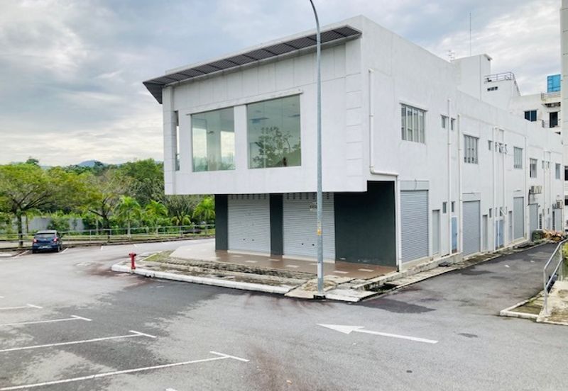 Freehold 2 Storey Corner ShopLot Desa Kolej Bandar Baru Nilai For Sale