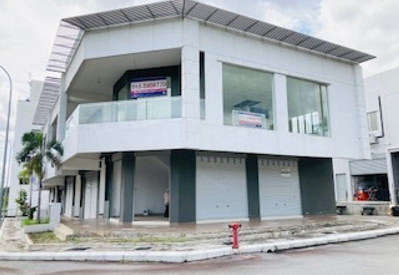 Freehold 2 Storey Corner ShopLot Desa Kolej Bandar Baru Nilai For Sale