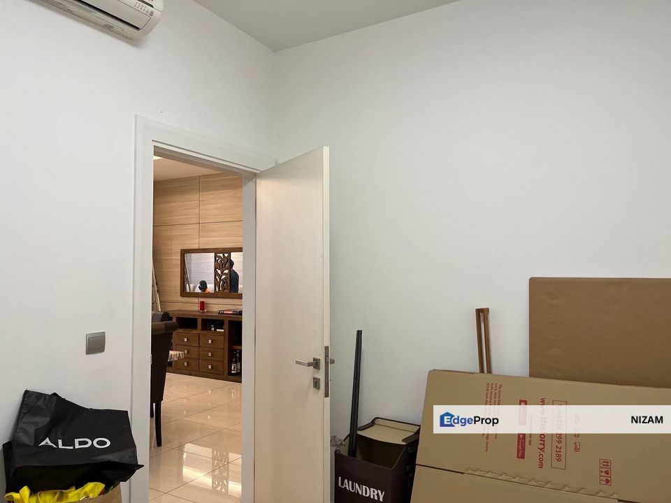 Below SPA Freehold Fully Furnished Penthouse M City Ampang For Sale, Kuala Lumpur, Ampang