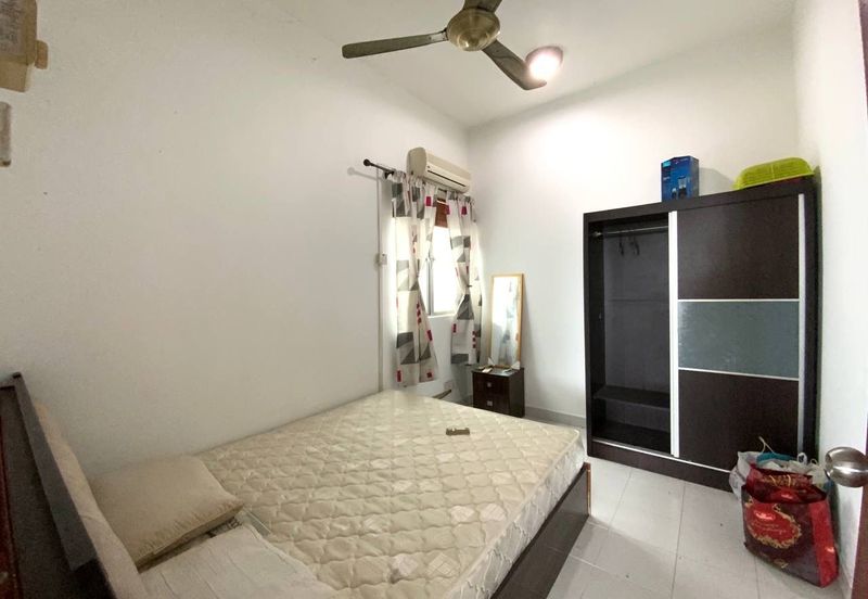 E-Tiara Serviced Apartment