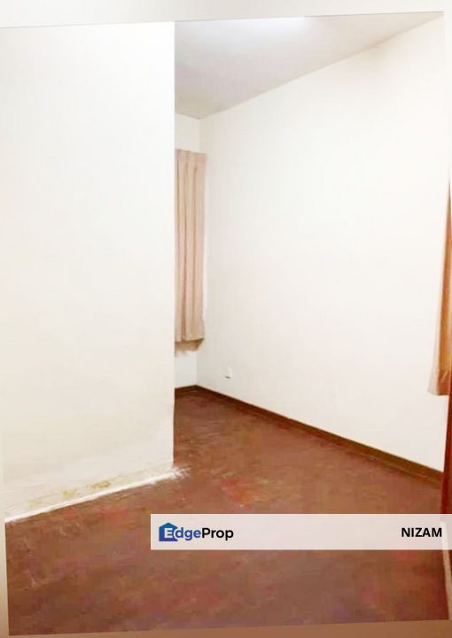 END LOT GROUND FLOOR TOWNHOUSE PANDAN INDAH, KL FOR SALE, Selangor, Pandan Indah