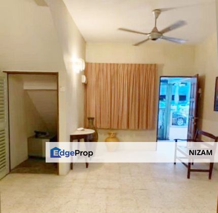 END LOT GROUND FLOOR TOWNHOUSE PANDAN INDAH, KL FOR SALE, Selangor, Pandan Indah