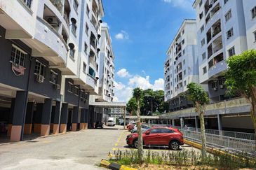 Kemensah Villa Condominium