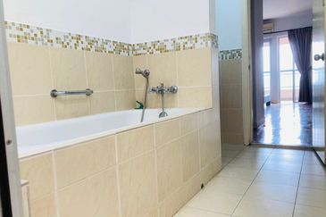 Seri Maya Condominium