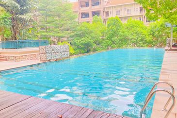 Seri Maya Condominium