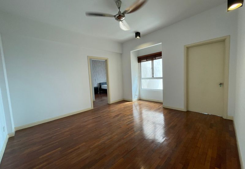 Seri Maya Condominium