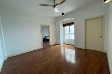 Seri Maya Condominium