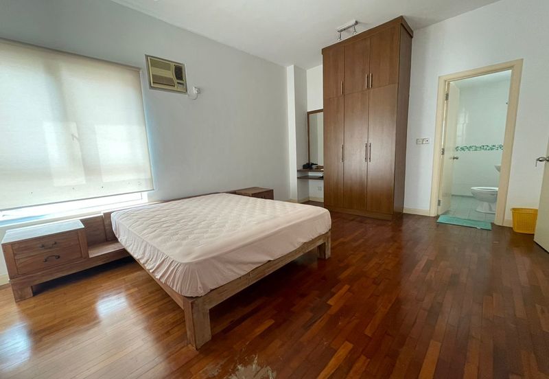 Seri Maya Condominium