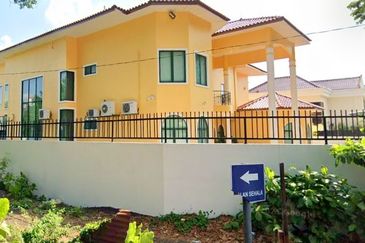 Ampang Hilir Bungalow KL For Sale