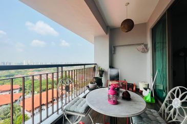 Ara Hill Condominium