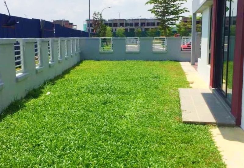 Anggun, Alam Nusantara