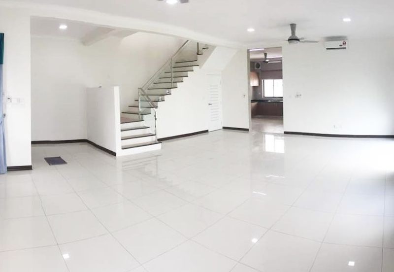 Anggun, Alam Nusantara