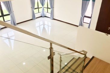 Anggun, Alam Nusantara