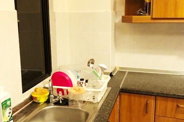 ADMIRAL MARINA CRESENT