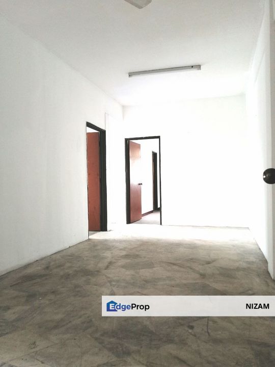 Tingkat 1 Pangsapuri Seri Mawar Bandar Putra Bangi Selangor, Selangor, Bangi