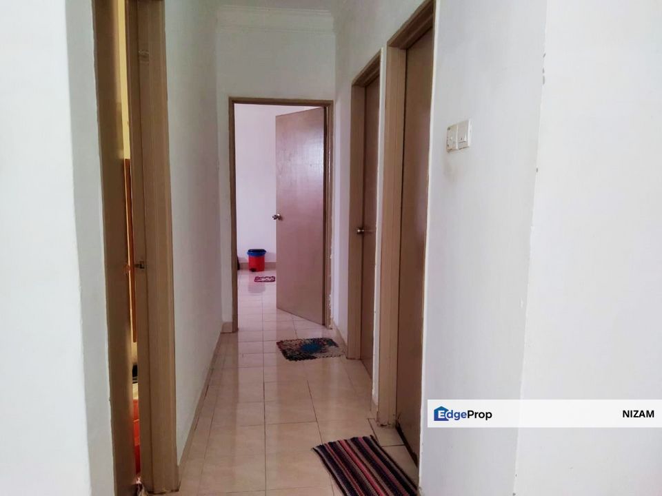 Walking Distance to LRT Ampang & Cempaka Sri Pinang Villa Apartment Ampang Selangor For Sale, Selangor, Ampang