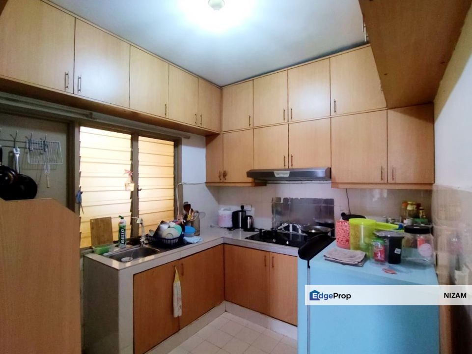 Walking Distance to LRT Ampang & Cempaka Sri Pinang Villa Apartment Ampang Selangor For Sale, Selangor, Ampang