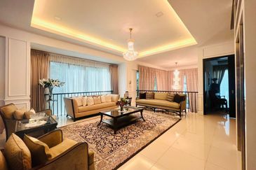 Duta Villa, Setia Alam