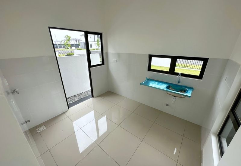 Corner 2 Storey Terrace Eco Grandeur Bandar Punca Alam Shah Alam Selangor