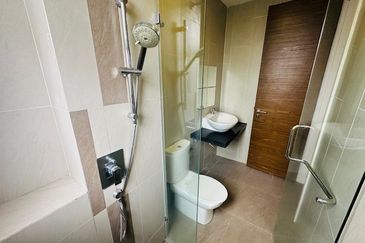 Townhouse Hevea Kemensah Taman Melawati For Sale