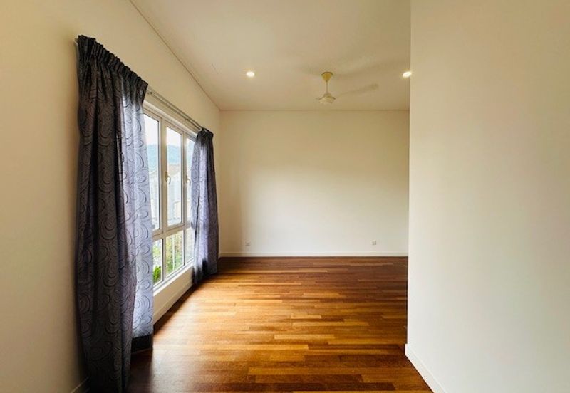 Townhouse Hevea Kemensah Taman Melawati For Sale