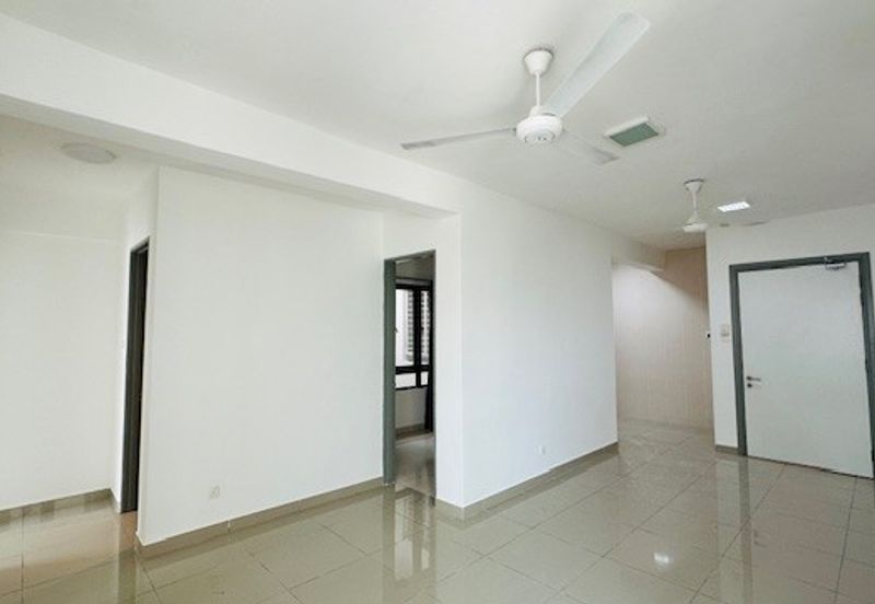 Near LRT Sentul 4 Parkings Rafflesia Condominium Sentul KL For Sale