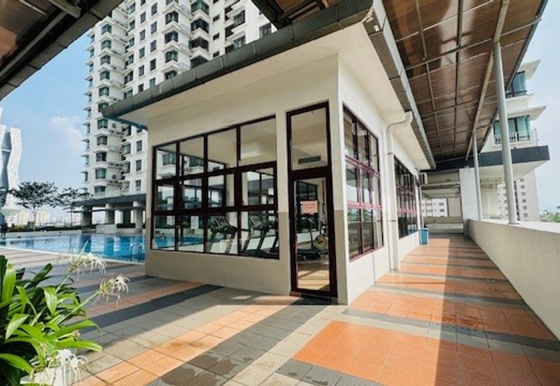 Near LRT Sentul 4 Parkings Rafflesia Condominium Sentul KL For Sale