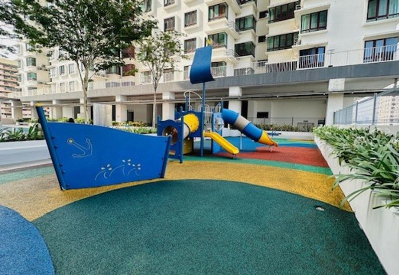 Near LRT Sentul 4 Parkings Rafflesia Condominium Sentul KL For Sale