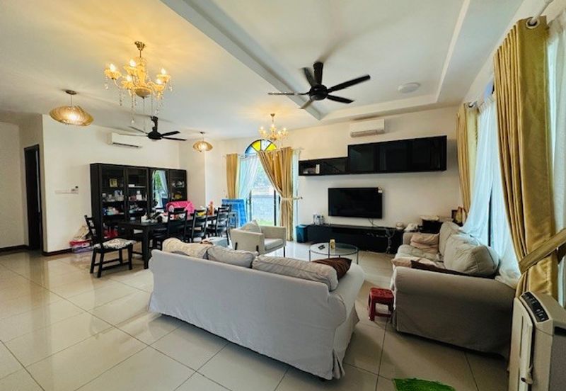 Peranakan Straits, Setia Eco Templer