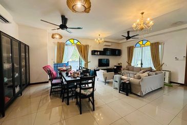 Peranakan Straits, Setia Eco Templer