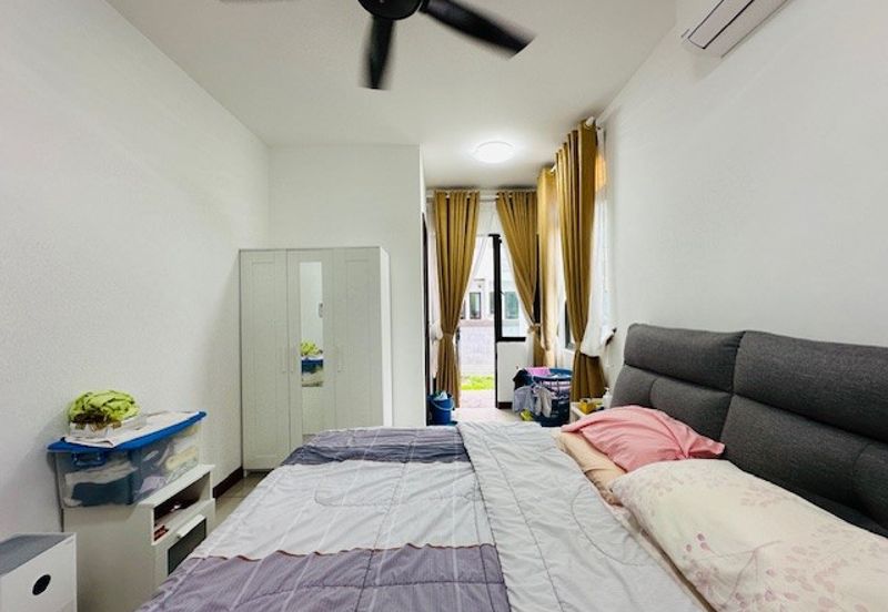 Peranakan Straits, Setia Eco Templer